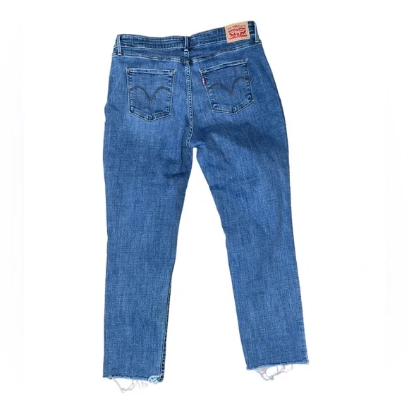 Levi’s Mid Rise Skinny Jeans in Distressed Medium Wash Women’s Size 31 - Picture 2 of 7